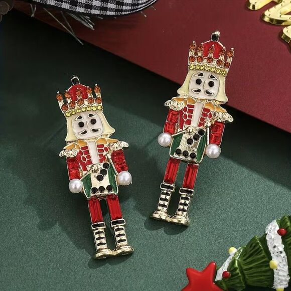 Crystal Nutcracker Earrings Soldier Christmas Pave Stones 20A2 - Picture 1 of 3